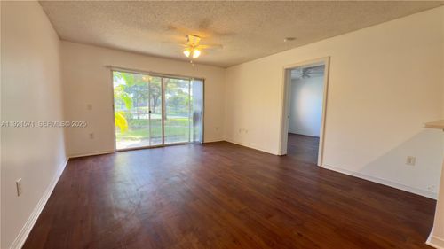 apt-814-4177 N Haverhill Rd, West Palm Beach, FL, 33417-8303 | Card Image