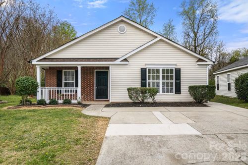 6123 Mcintyre Ridge Dr, Charlotte, NC, 28216-8819 | Card Image