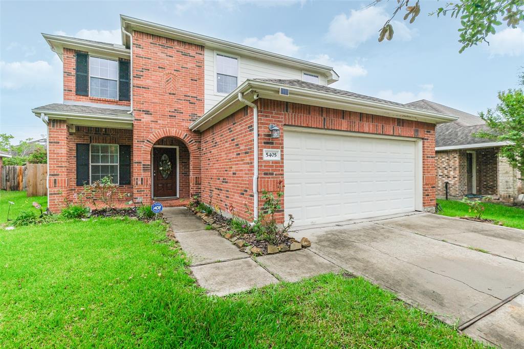 Summer Spring Ln, Rosharon, TX 77583