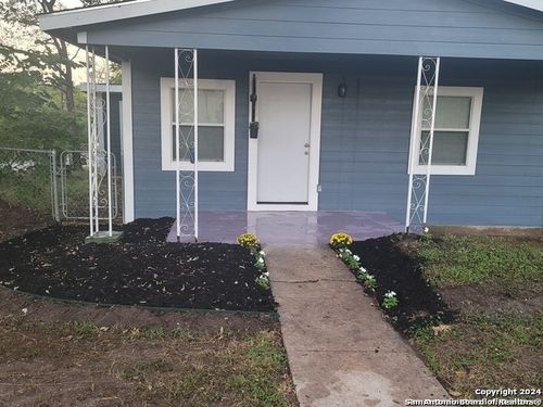 203 Anderson Ave, San Antonio, TX, 78203-2109 | Card Image