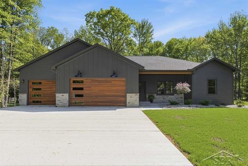 875 S Crooked Tree Lane, Homer Township, MI, 48640 | Card Image