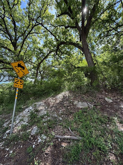 904 Sleepy Hollow Dr, Cedar Hill, TX, 75104-1756 | Card Image