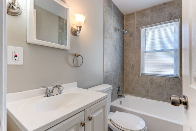 23376 Tawas Ave, House other with 3 bedrooms, 2 bathrooms and null parking in Hazel Park MI | Image 11