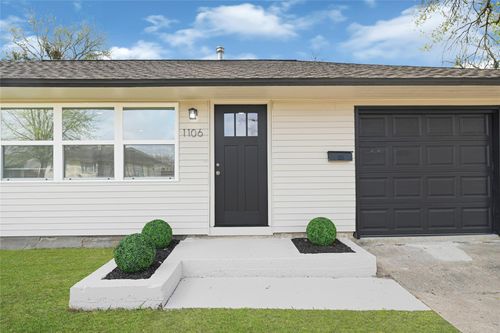 1106 Pauline Ave, Pasadena, TX, 77502-5040 | Card Image