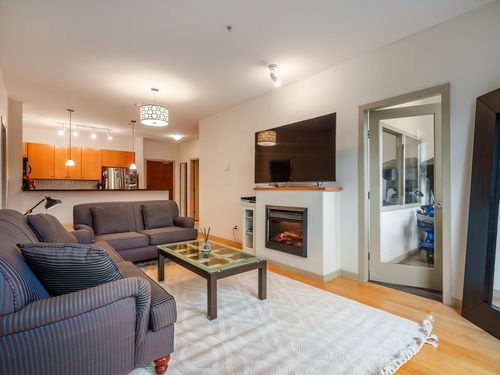 105-100 Capilano Rd, Port Moody, BC, V3H5M9 | Card Image