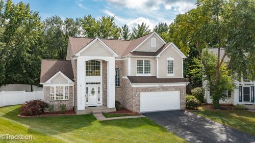 2585 Autumn Grove Ct, Aurora, IL, 60504-5872 | Card Image