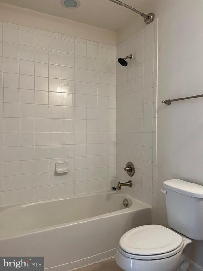 26 Tollerton Trl, House other with 3 bedrooms, 3 bathrooms and null parking in Falling Waters WV | Image 32
