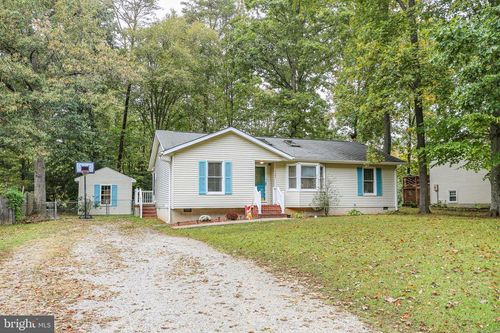 10304 Bayberry Ln, SPOTSYLVANIA, VA, 22553-7607 | Card Image