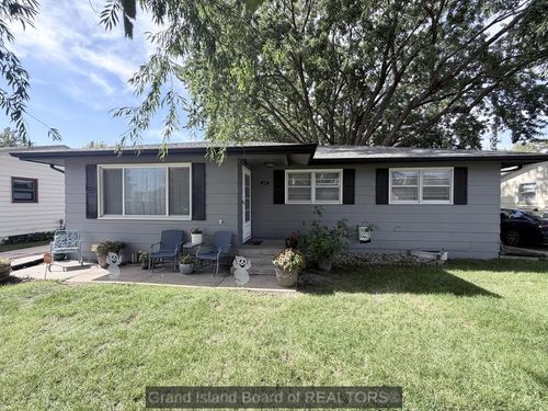 1020 N Sheridan Ave, Grand Island, NE, 68803 | Card Image