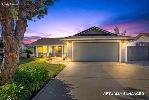 11380 Puffin Way, Redding, CA, 96003-1689 | Card Image
