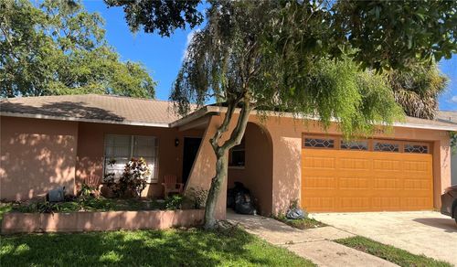 10705 Tonapa Loop, PORT RICHEY, FL, 34668-2762 | Card Image
