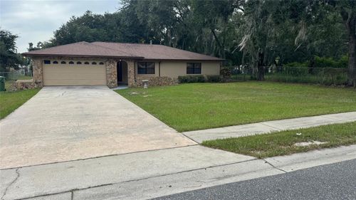 1017 Beecher St, Leesburg, FL, 34748-3853 | Card Image