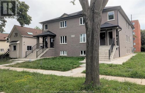 478 Janette Ave, Windsor, ON, N9A4Z5 | Card Image