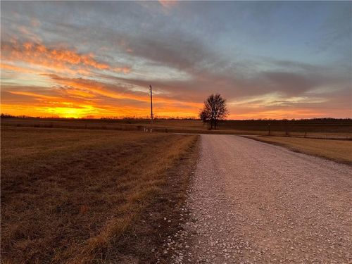 TBD Ne 750 Rd, Windsor, MO, 65360 | Card Image