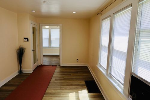 566 Ingraham Ave, Calumet City, IL, 60409-3625 | Card Image