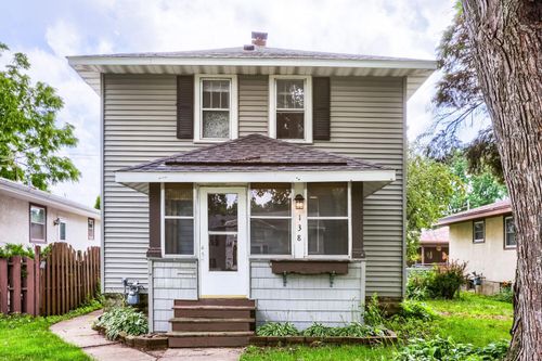 138 13th Ave N, South Saint Paul, MN, 55075-1933 | Card Image