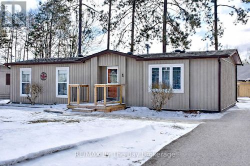 1 Golf Ave, Wasaga Beach, ON, L9Z1K2 | Card Image