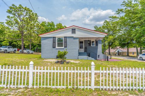 712 Washington Ave, Hamlet, NC, 28345-2553 | Card Image