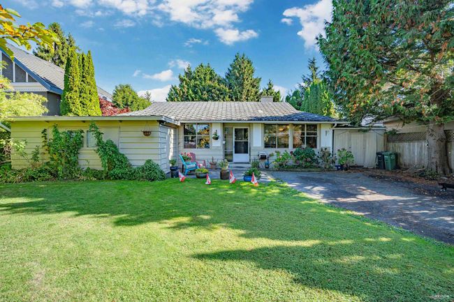 8940 Bairdmore Crescent, House other with 4 bedrooms, 1 bathrooms and 2 parking in Richmond BC | Image 1