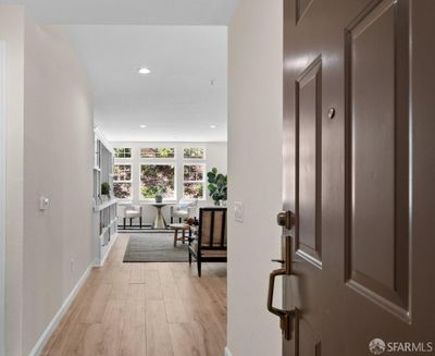 313 Crescent Court, Condo with 2 bedrooms, 2 bathrooms and 2 parking in Brisbane CA | Image 2