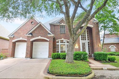 45 Ambleside Crescent Dr, Sugar Land, TX, 77479-2529 | Card Image