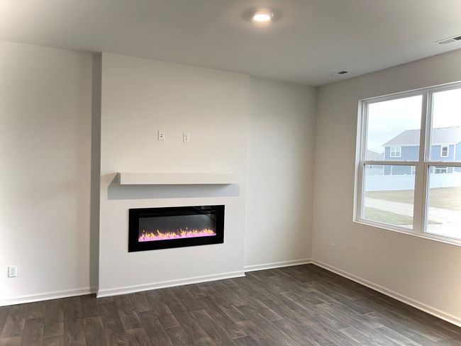 7692 W 105 Th Pl, Home with 4 bedrooms, 3 bathrooms and null parking in Saint John IN | Image 10