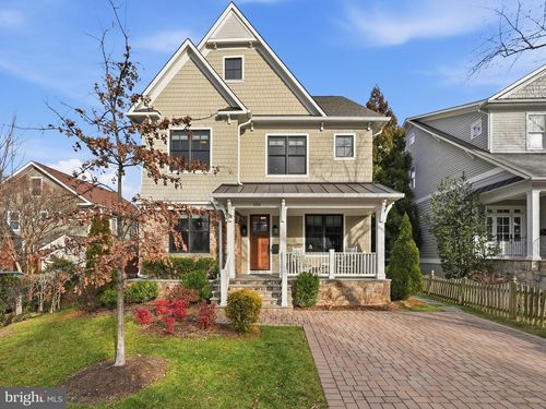 1723 N Barton St, ARLINGTON, VA, 22201-4011 | Card Image