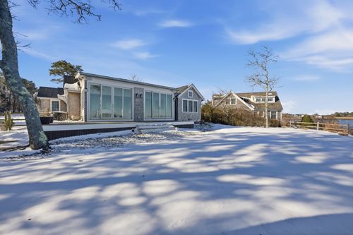 10 Fowler Ave, Edgartown, MA, 02539-6903 | Card Image