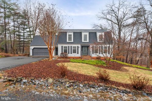 18379 Sydnor Hill Ct, LEESBURG, VA, 20175-9007 | Card Image