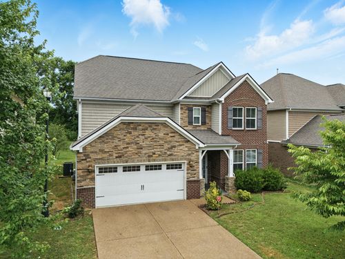 654 Foster Ln, Mount Juliet, TN, 37122-3198 | Card Image