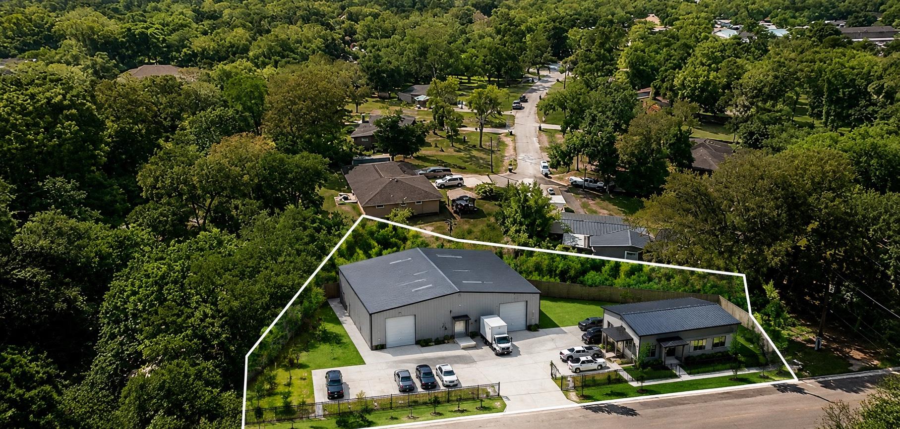 Land in Hitchcock 5