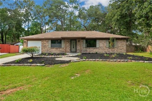 111 Cambridge Dr, Savannah, GA, 31419-9448 | Card Image
