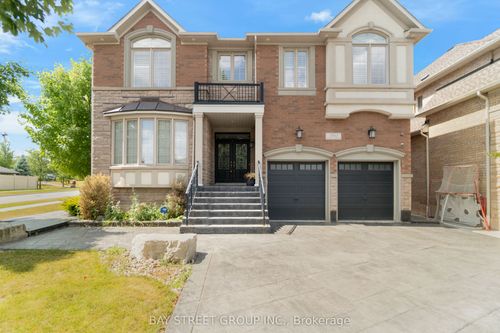 2442 Taylorwood Dr, Oakville, ON, L6H0C8 | Card Image