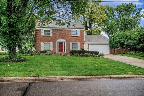 100 Greendale Dr, Kettering, OH, 45429-1576 | Card Image