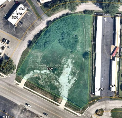 9800 E Us Highway 40, Independence, MO, 64055-6118 | Card Image