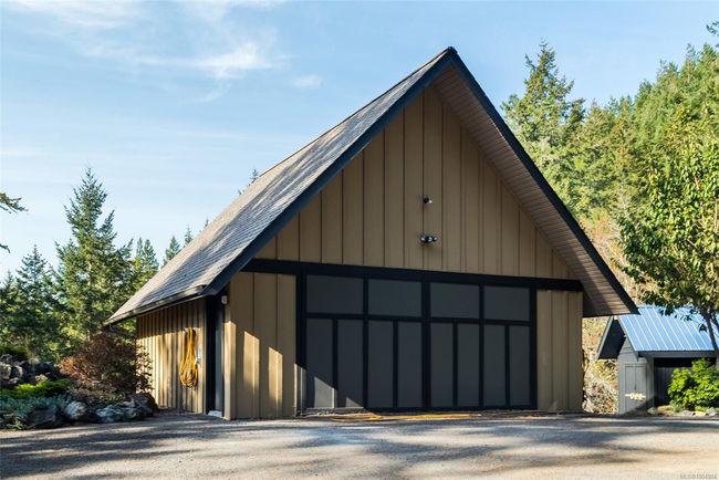 4920 Nagle Rd, House other with 3 bedrooms, 4 bathrooms and 6 parking in Sooke BC | Image 39