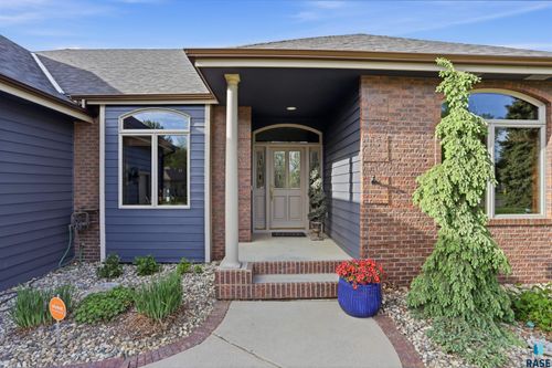 3548 S Spencer Blvd Boulevard, Sioux Falls, SD, 57103-4653 | Card Image