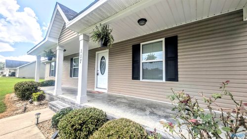 117 County Road 1031, Fort Payne, AL, 35968-5288 | Card Image