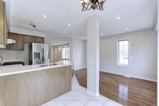 159 Albright Rd, House attached with 4 bedrooms, 4 bathrooms and 2 parking in Brampton ON | Image 16