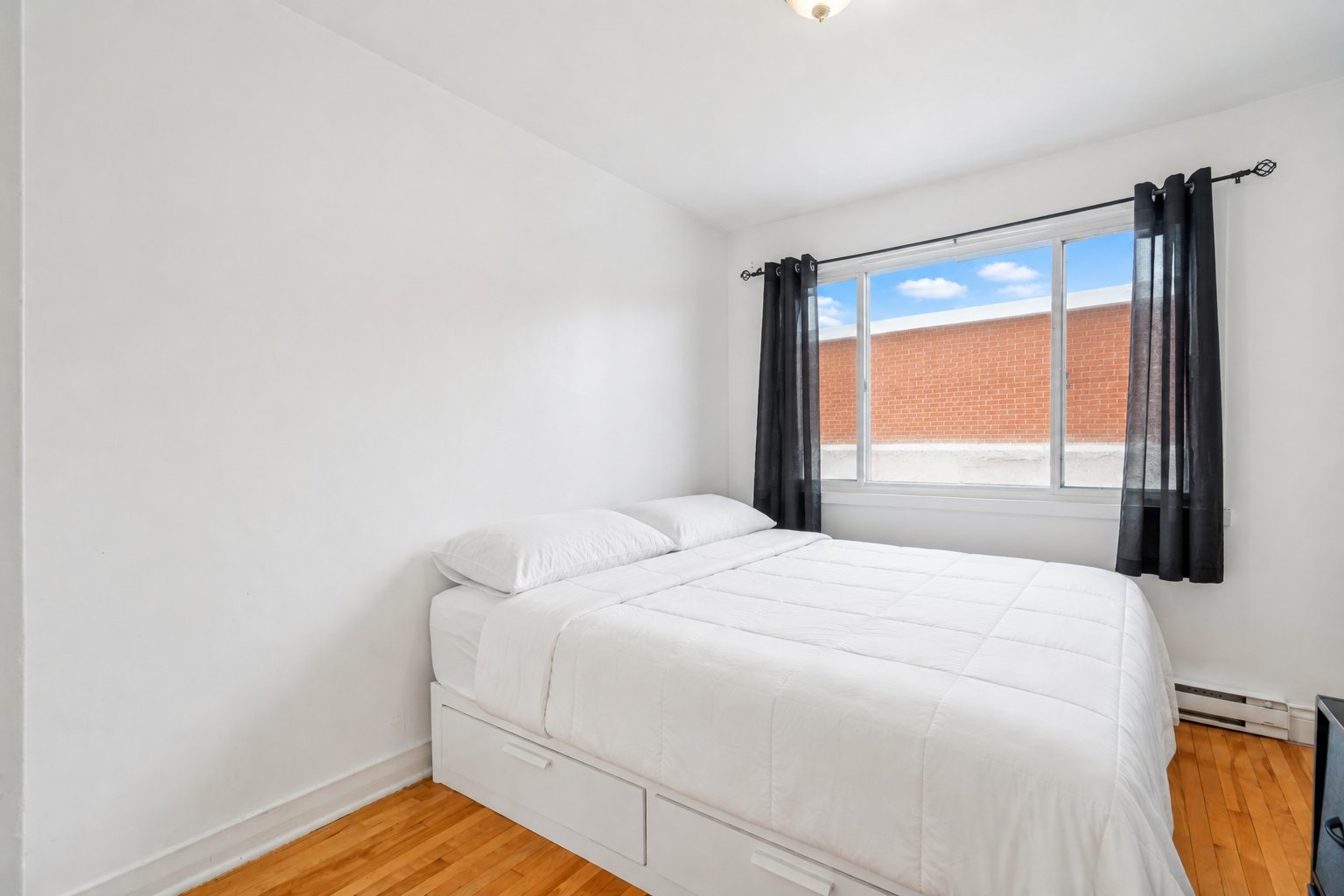 Residential Lease in Montréal (Saint-Léonard) 2