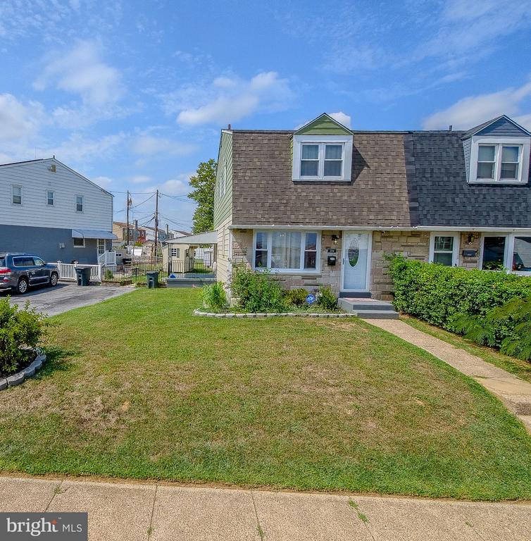 13th St, Marcus Hook, PA 19061
