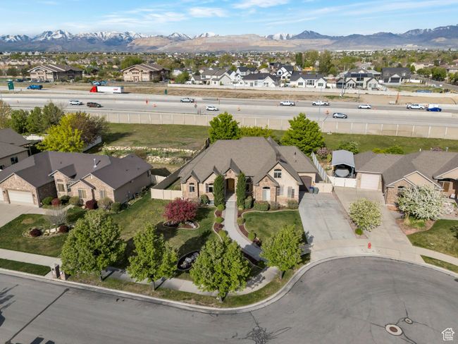 Bird's eye view featuring a mountain view and a residential view | Image 38