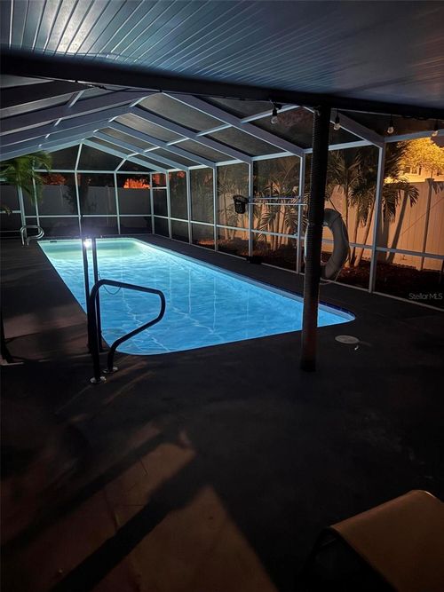 1105 Amble Ln, Clearwater, FL, 33755-3704 | Card Image