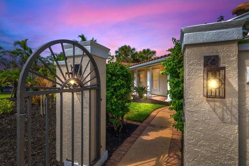 5012 Higel Ave, SARASOTA, FL, 34242-1526 | Card Image