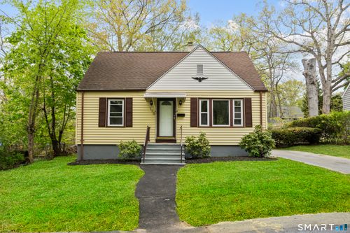 110 Harper Ave, New Haven, CT, 06515-1118 | Card Image