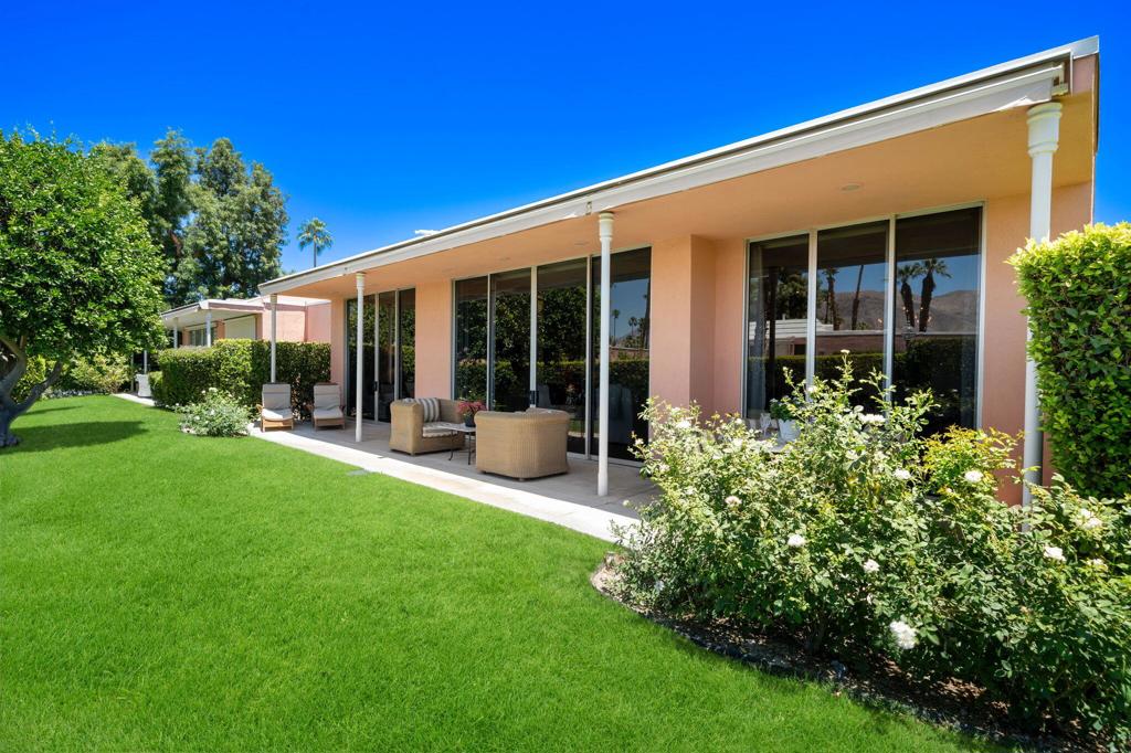 Residential in Palm Desert 2