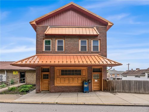 1556 Island Ave, Stowe Twp, PA, 15136 | Card Image