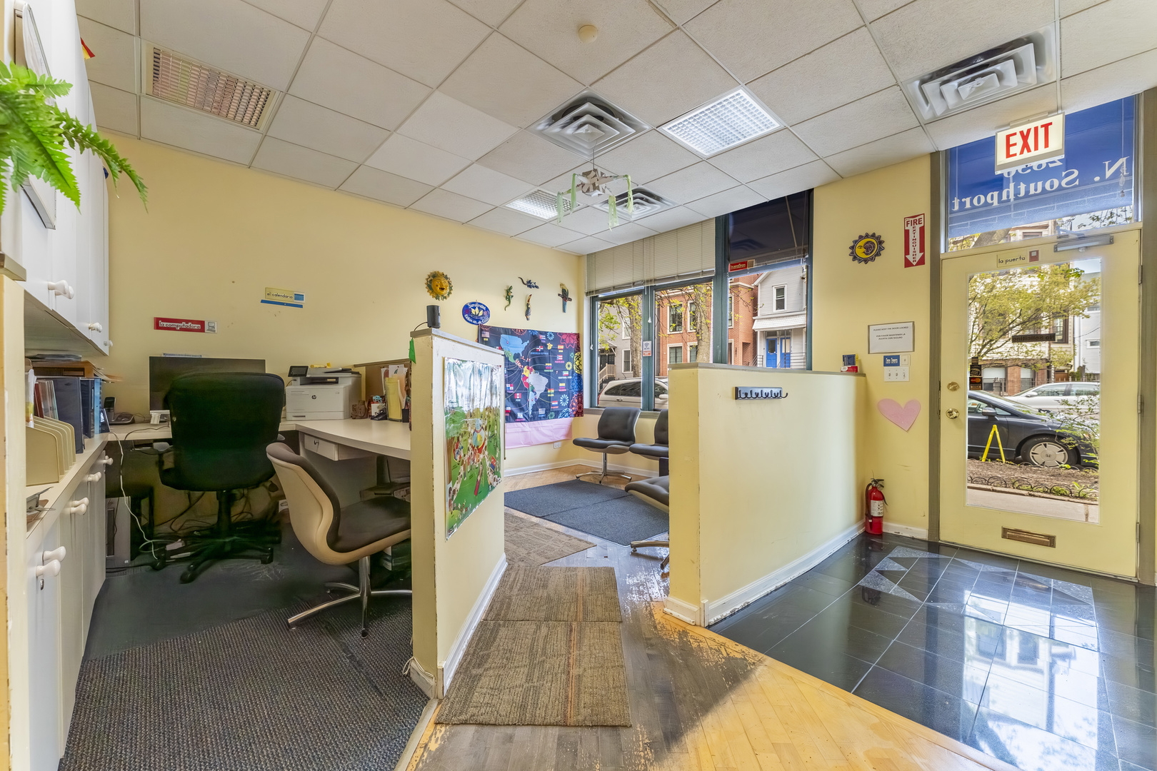 Commercial Sale in Chicago 2