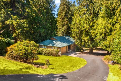 18217 83rd Ave Ne, Kenmore, WA, 98028-2820 | Card Image