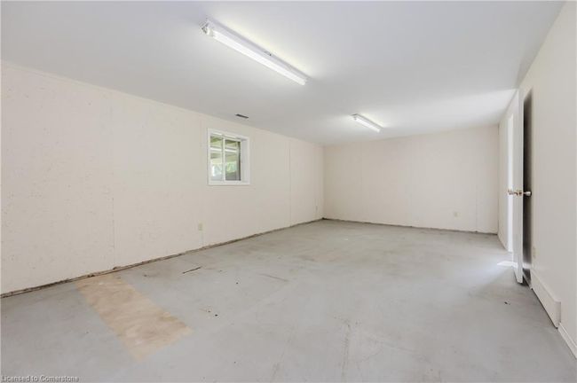 2145 Coronation Blvd, House other with 4 bedrooms, 2 bathrooms and 10 parking in Cambridge ON | Image 29